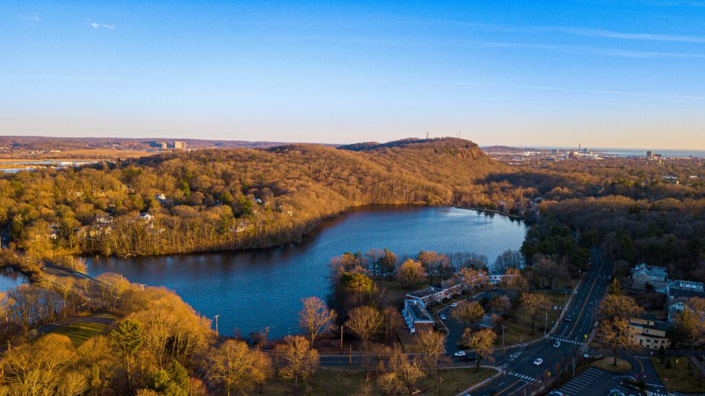 Connecticut Clean Energy Industry Report